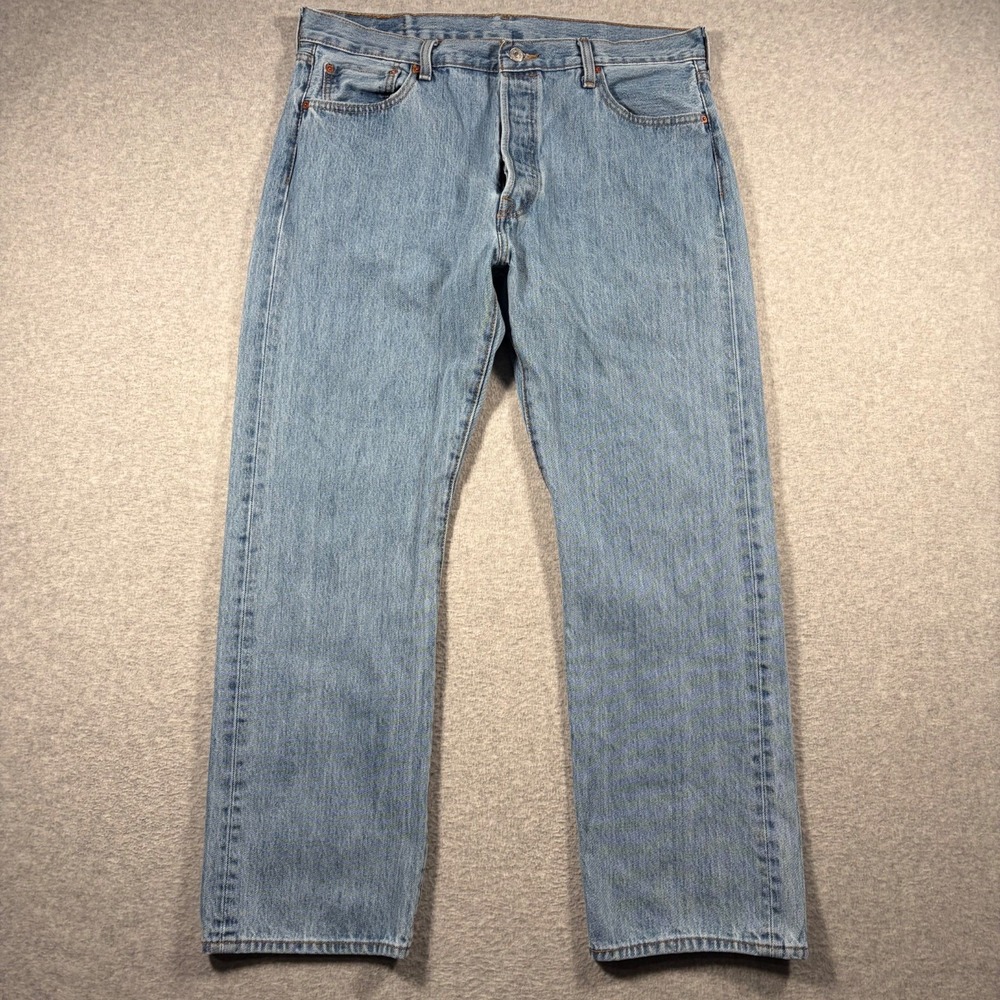 Levi's 501 Straight Leg Jeans Men 36x30 Light Wash Blue 501 Button Fly Denim